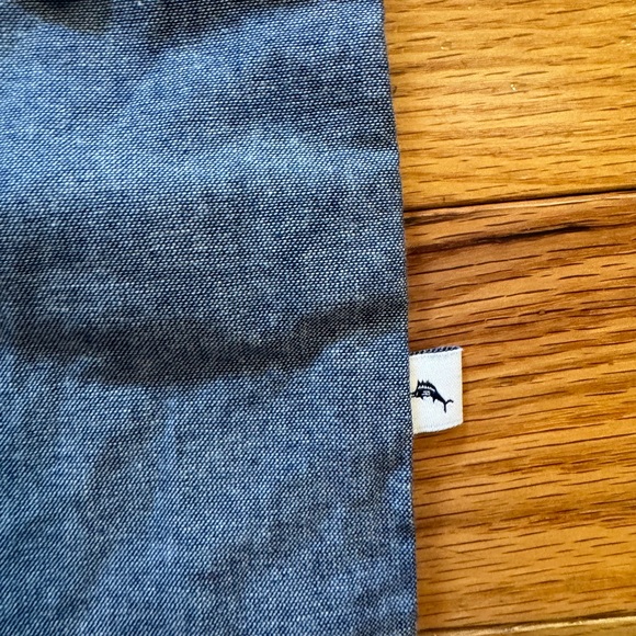 4T Tommy Bahama Button Up - Picture 5 of 6